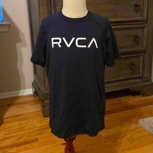 Boys RVCA Rash guard size small in Black 🌊